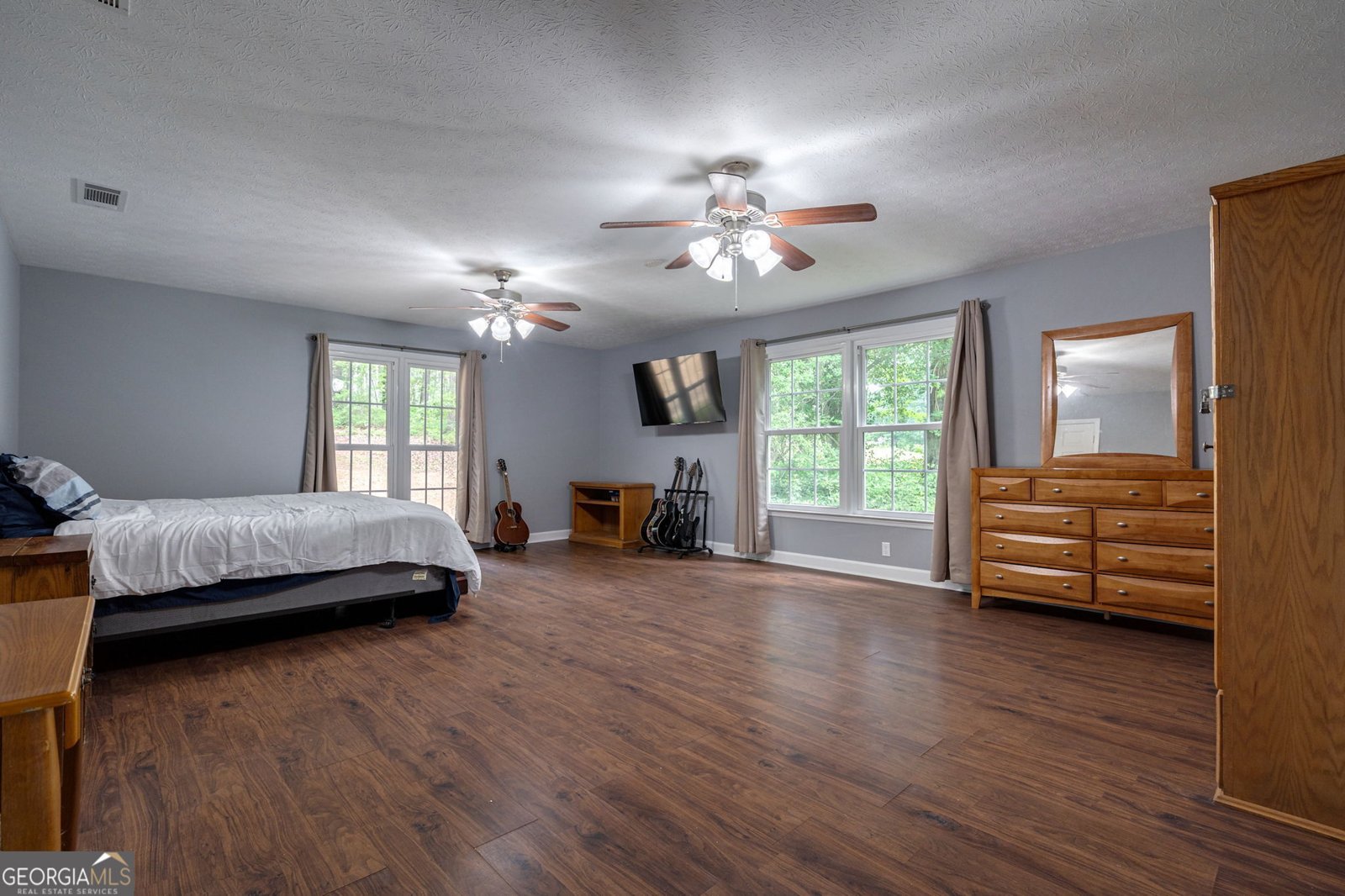 5311 Highway 106 Hull - 24