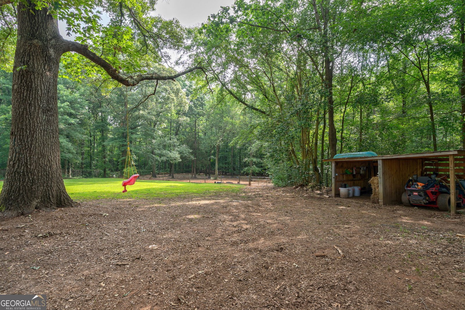 5311 Highway 106 Hull - 30