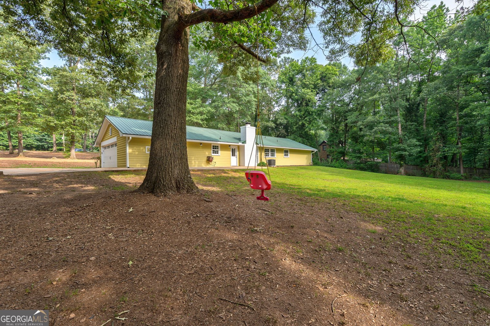 5311 Highway 106 Hull - 31