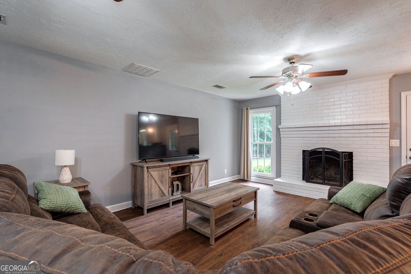 5311 Highway 106 Hull - 4
