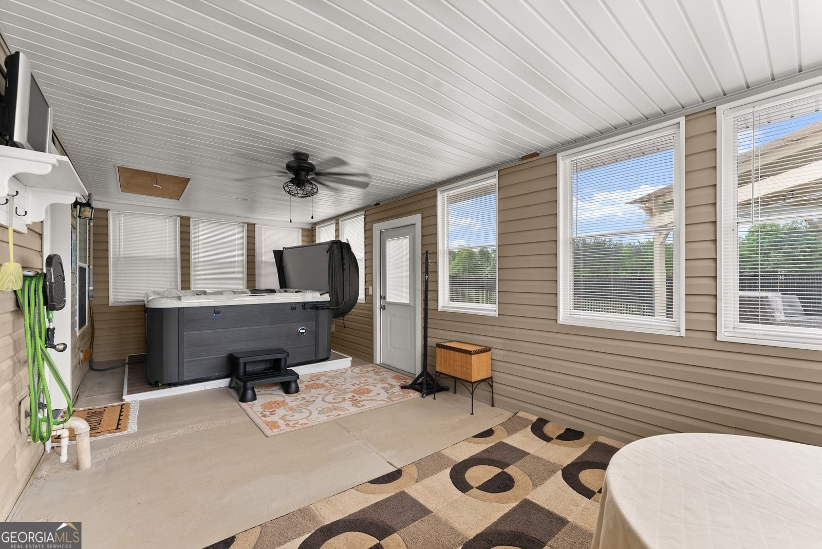 8958 Bill Savage Road Lula - 69