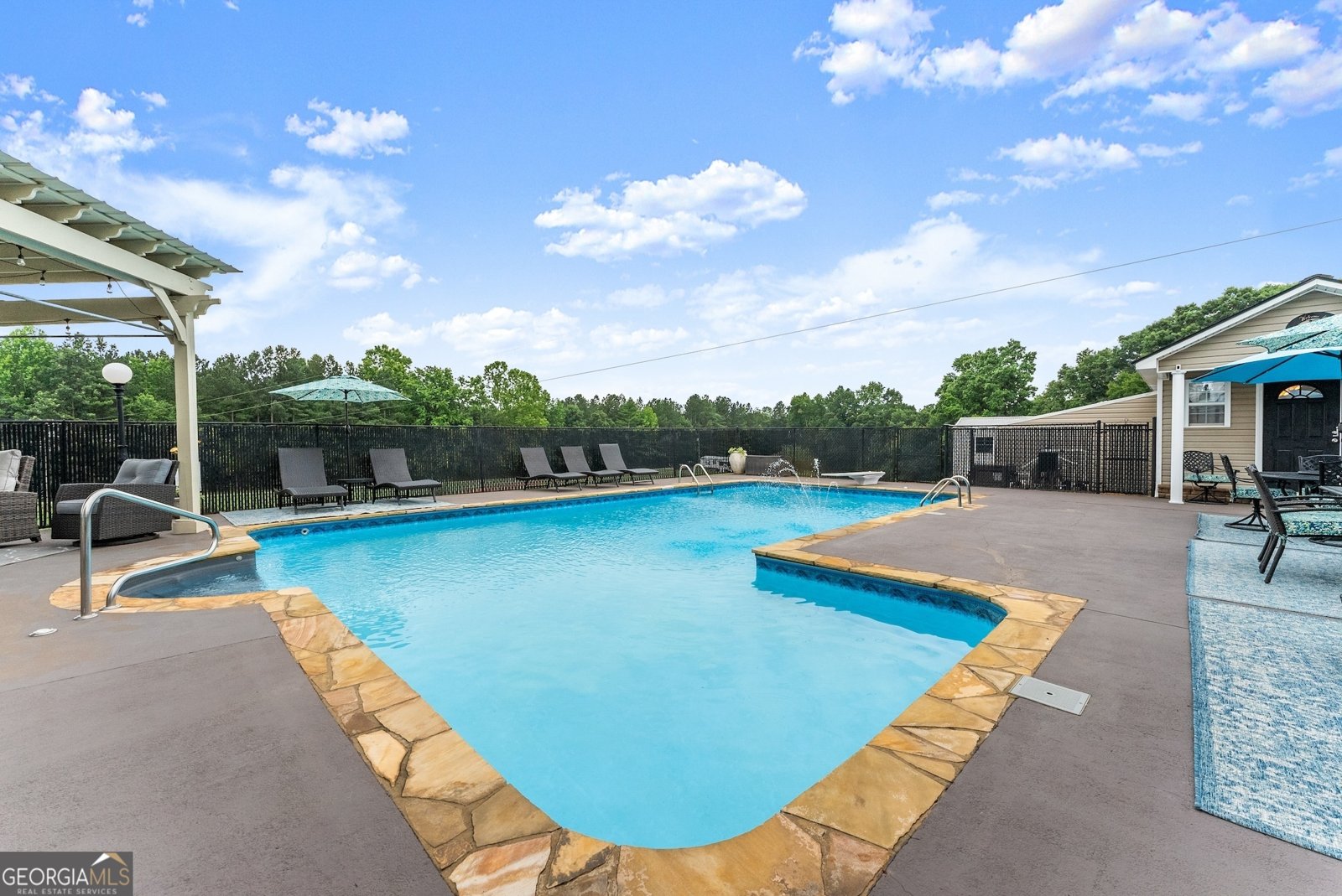 8958 Bill Savage Road Lula - 71
