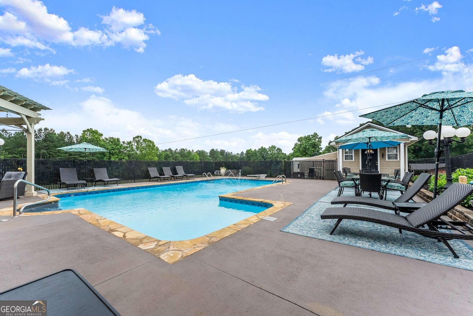 8958 Bill Savage Road Lula - 72