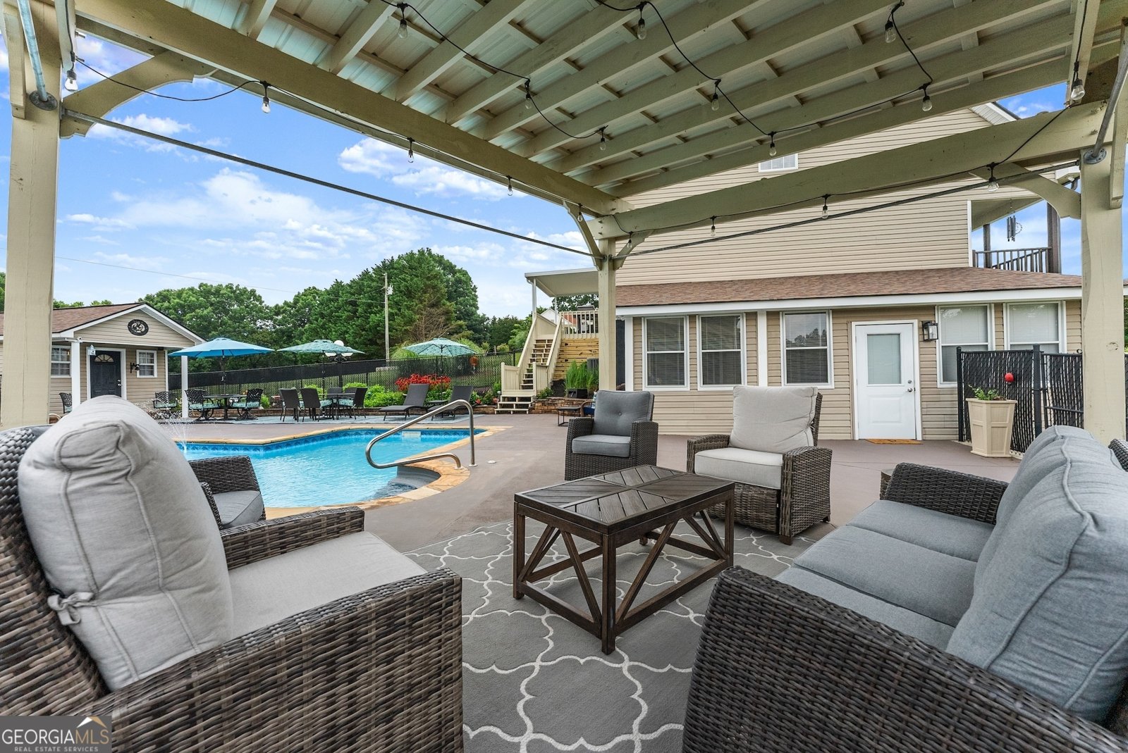 8958 Bill Savage Road Lula - 74