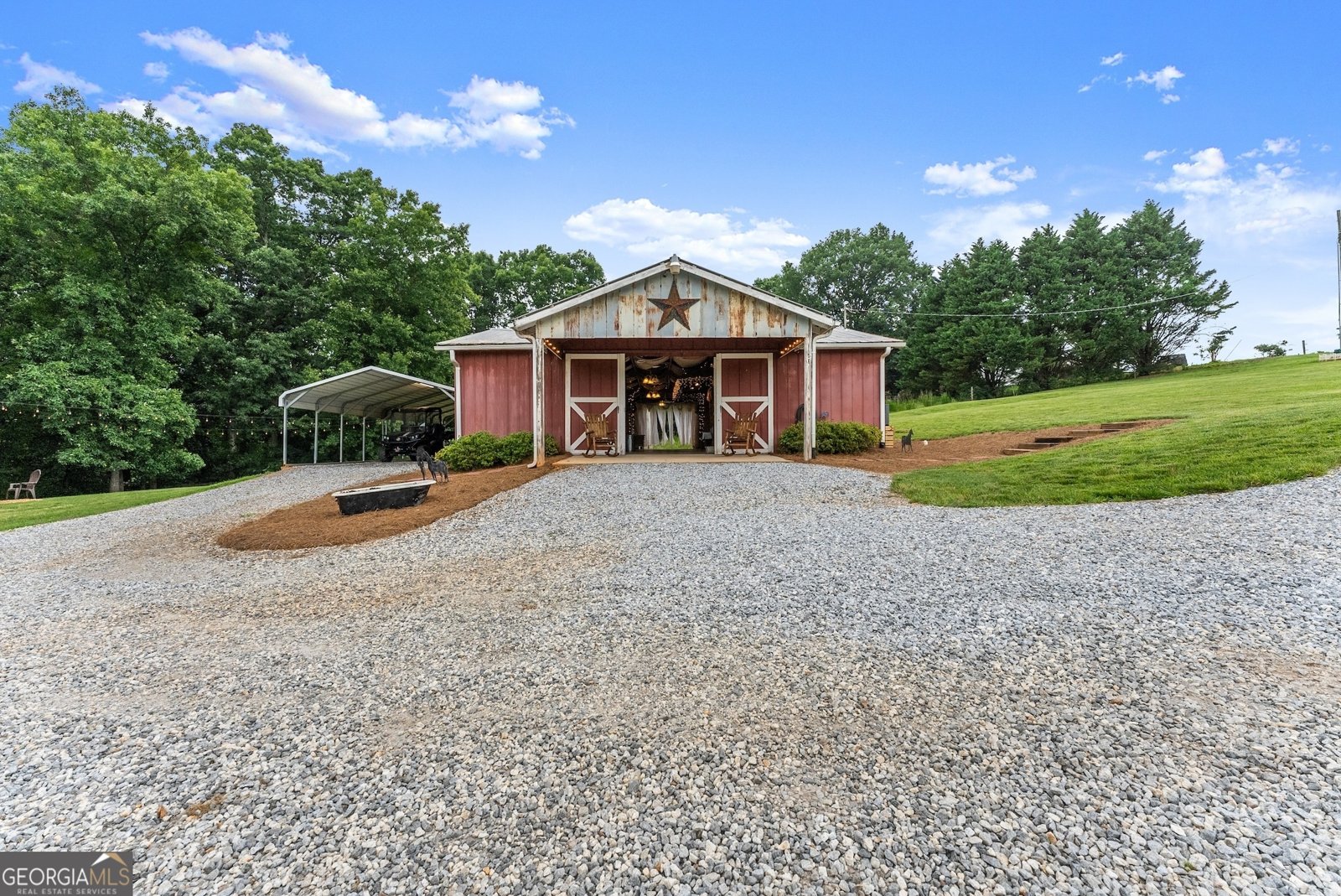 8958 Bill Savage Road Lula - 87