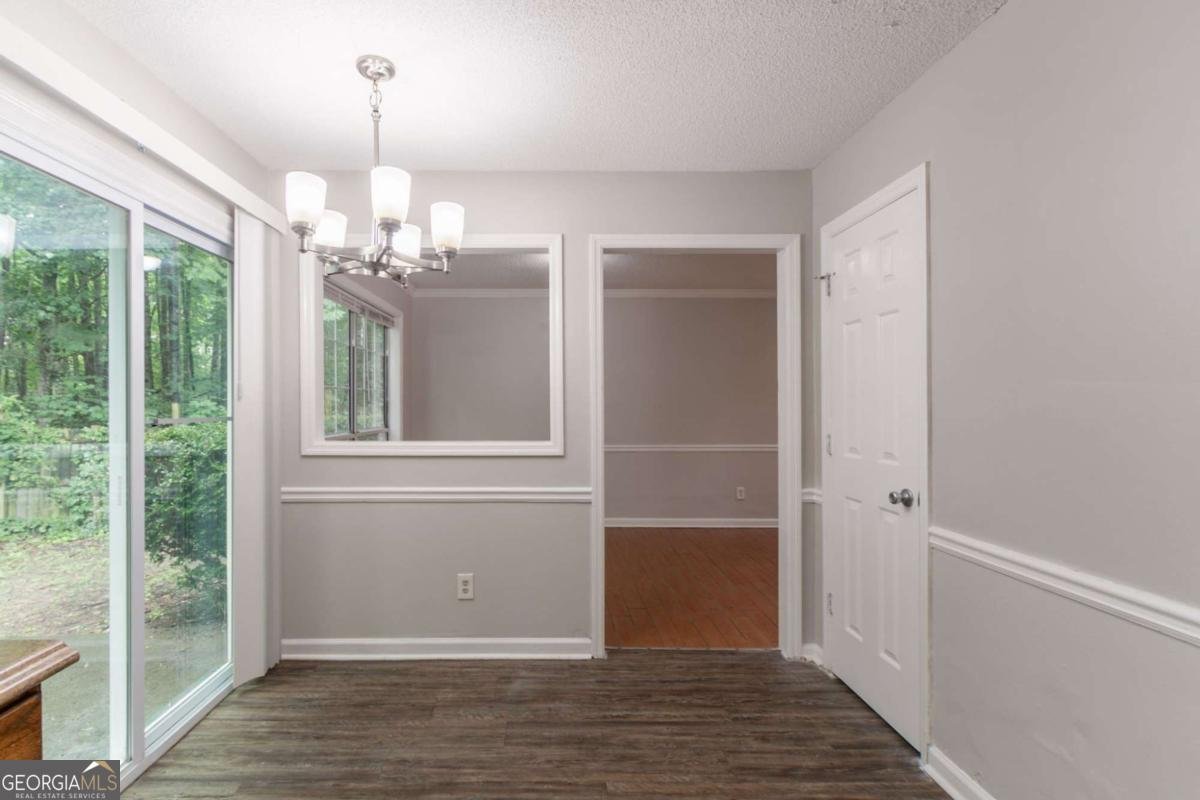 847 Ashley Lane Stone Mountain - 14