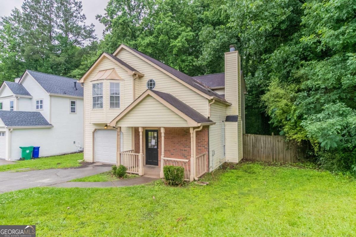 847 Ashley Lane Stone Mountain - 2