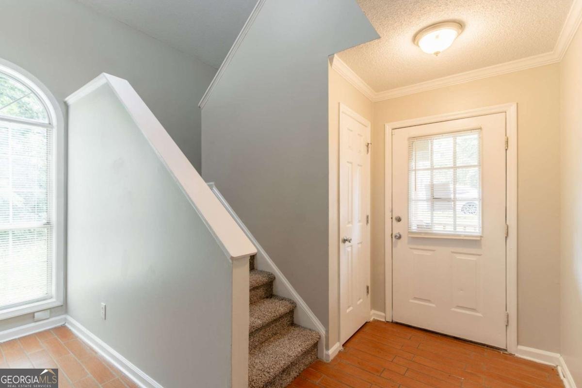 847 Ashley Lane Stone Mountain - 4