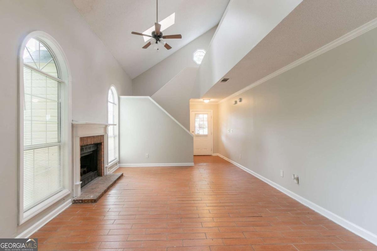 847 Ashley Lane Stone Mountain - 6