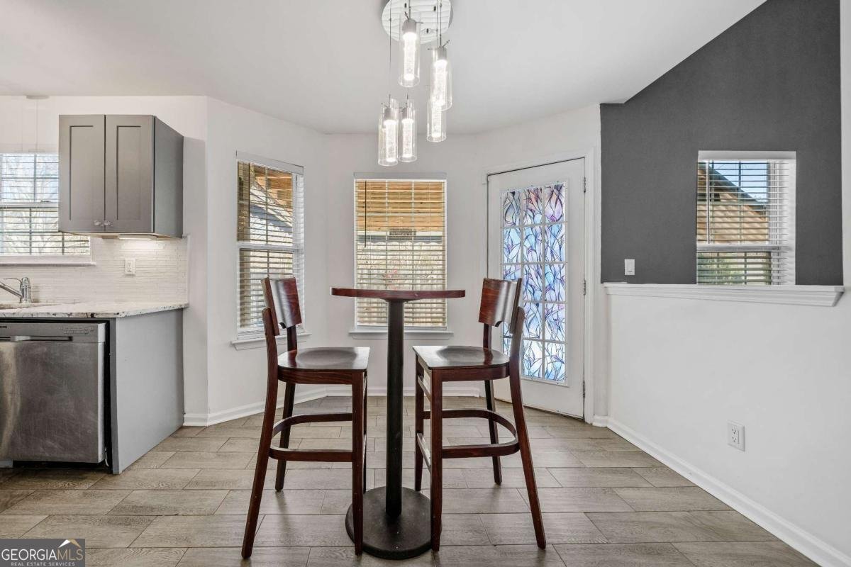 2885 Field Spring Drive Lithonia - 11