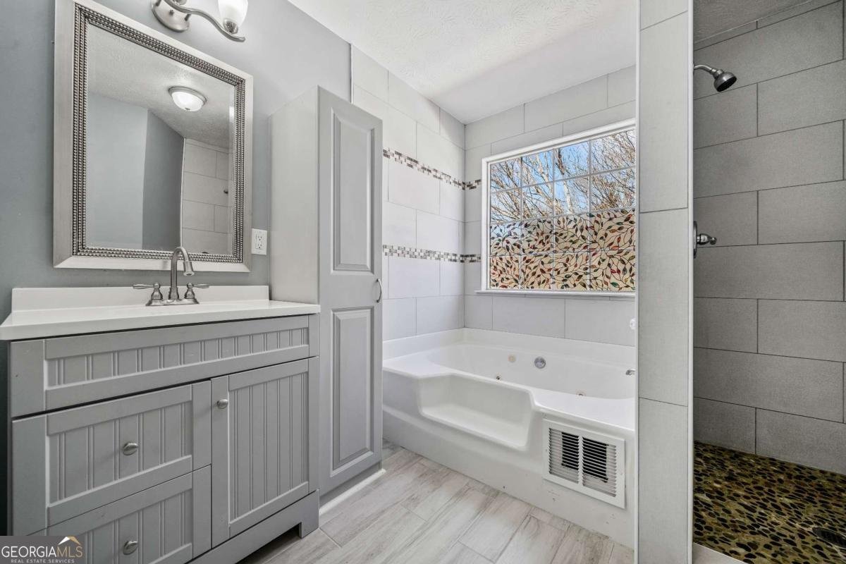 2885 Field Spring Drive Lithonia - 22