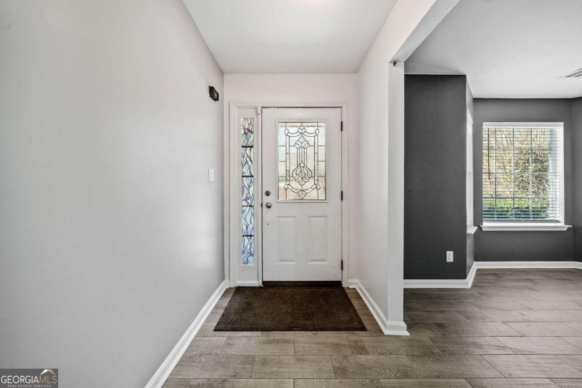 2885 Field Spring Drive Lithonia - 4