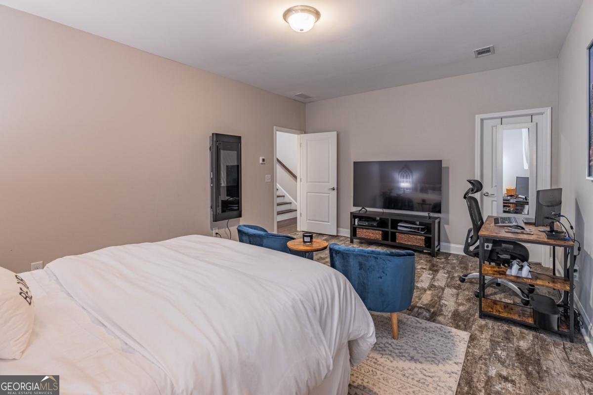 1382 Doublegate Drive Atlanta - 40