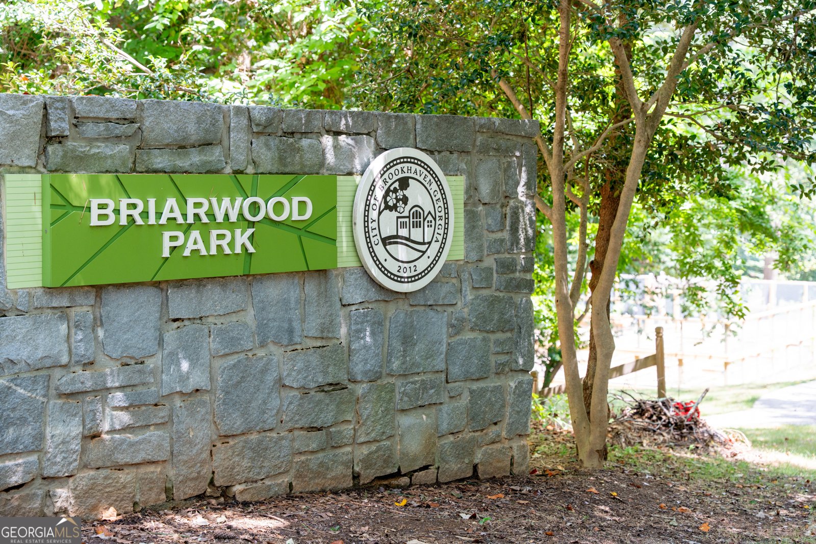 1382 Doublegate Drive Atlanta - 55