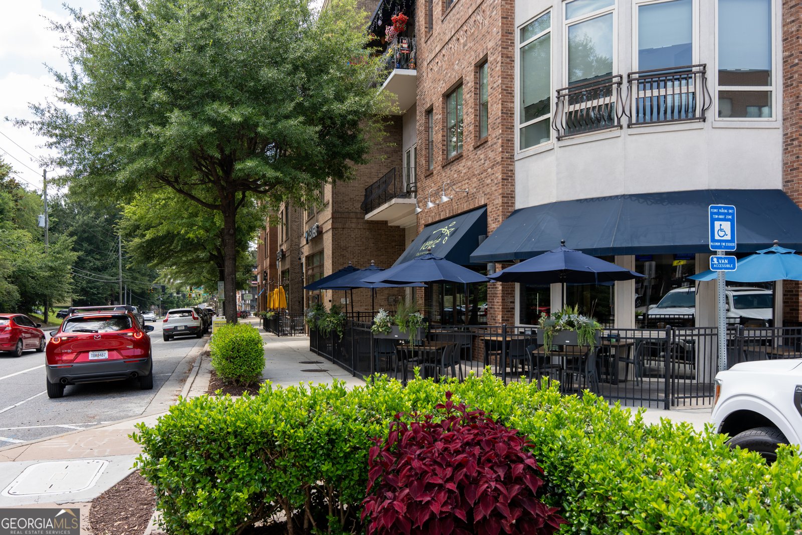 1382 Doublegate Drive Atlanta - 62