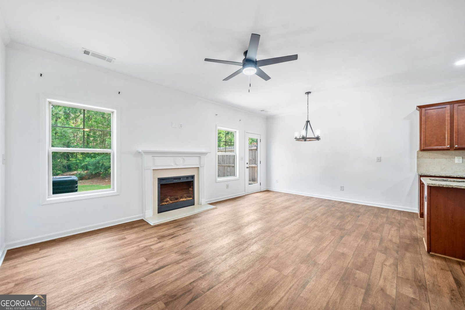 5415 Sycamore Court Oakwood - 19