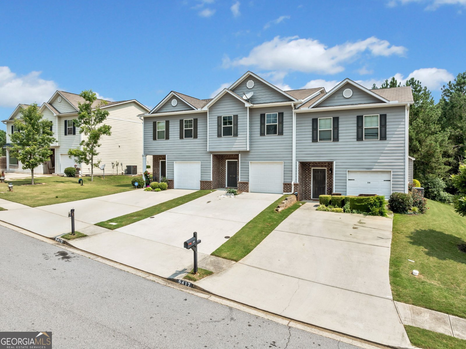 5415 Sycamore Court Oakwood - 2