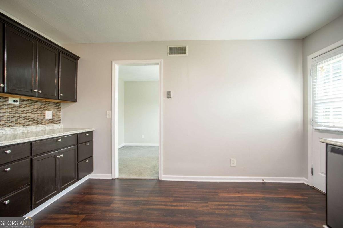 4331 Wrexham Court Snellville - 7
