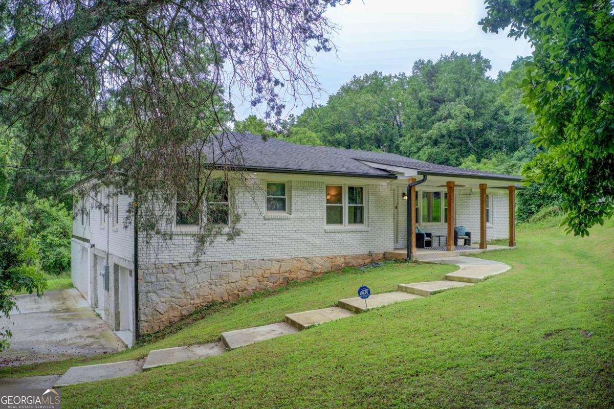 1740 DODSON Drive Atlanta - 29