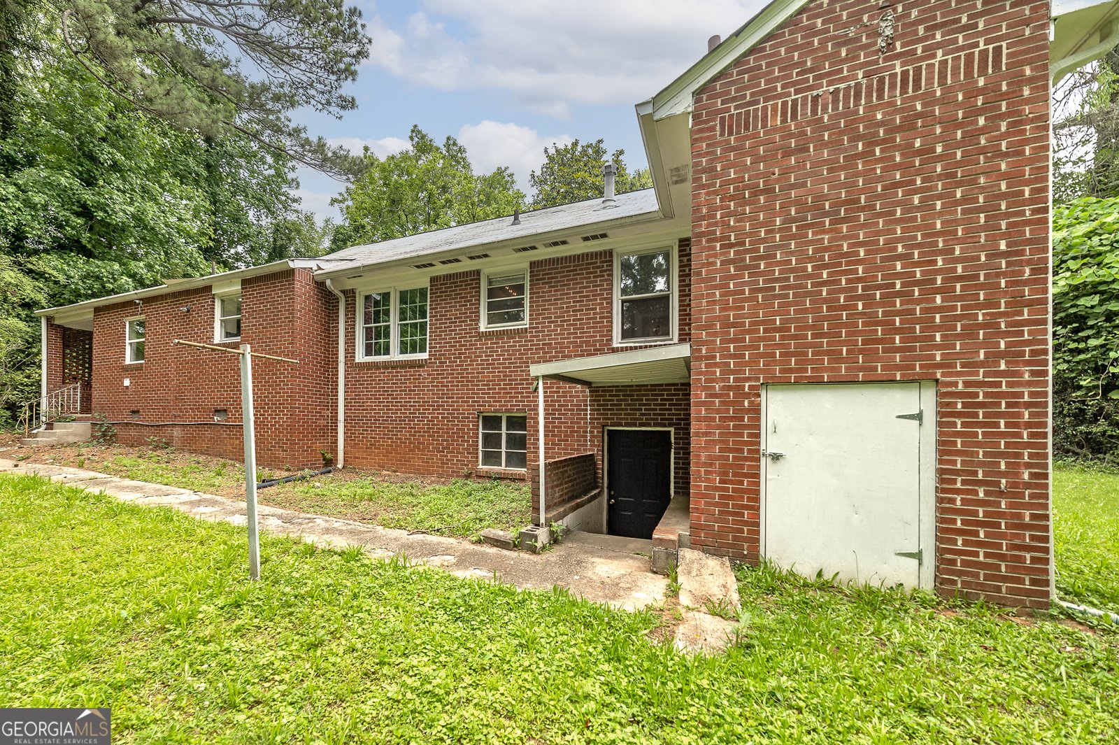 3080 Lynhurst Circle Atlanta - 27