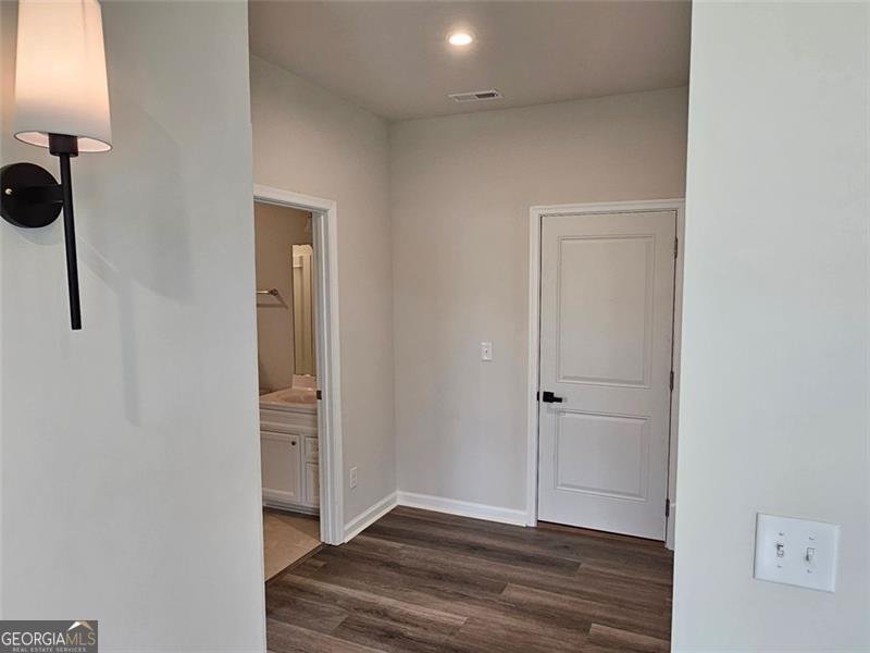 105 MARCHMONT Drive Locust Grove - 24