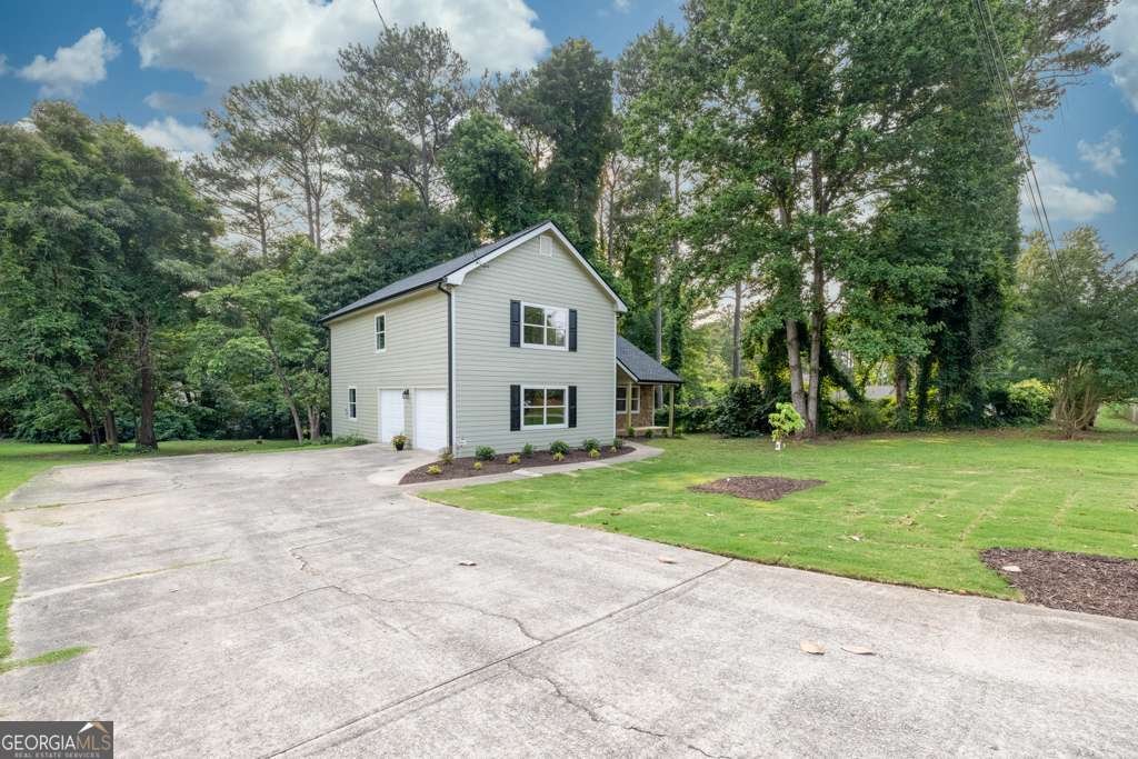 1111 Fieldgate Road Lawrenceville - 43
