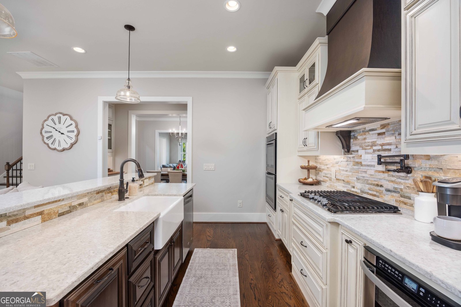 8218 Lallarook Drive Columbus - 13