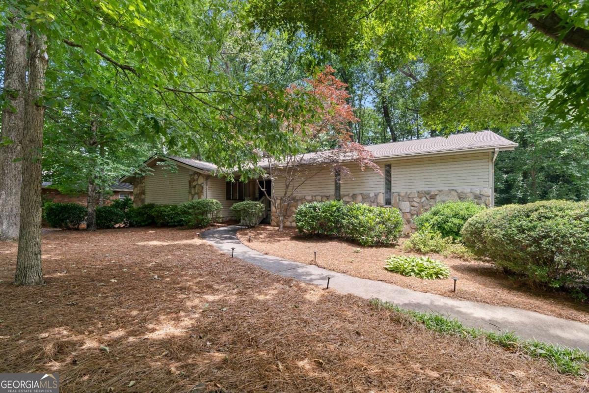 217 Millbrook Farm Road Marietta - 2