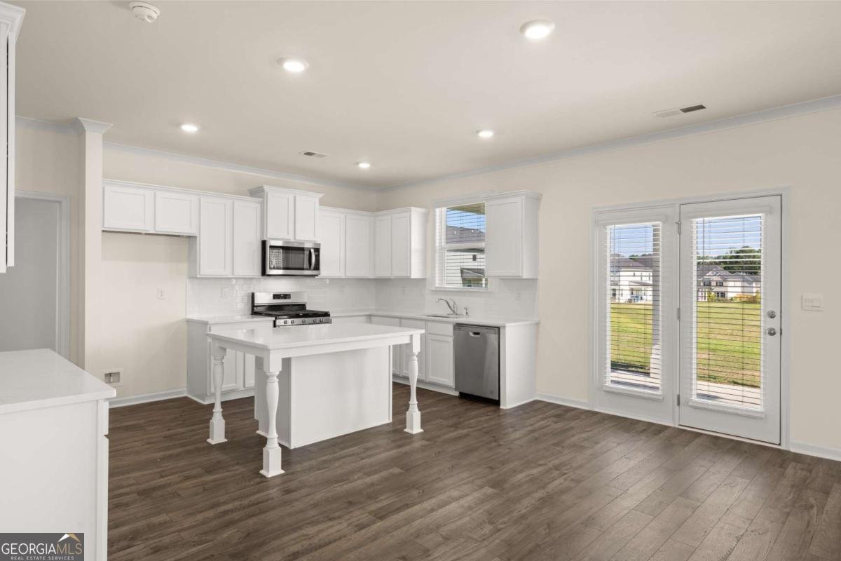 301 Sandy Oak Drive Loganville - 11