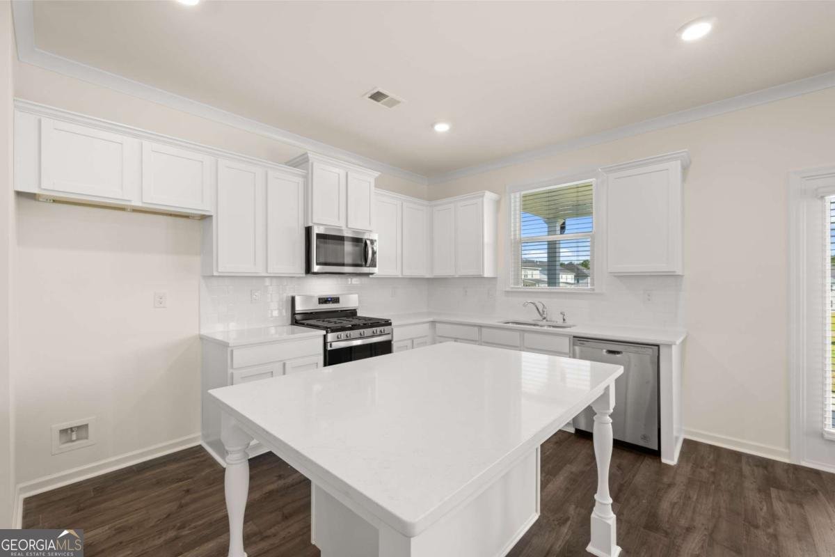 301 Sandy Oak Drive Loganville - 13