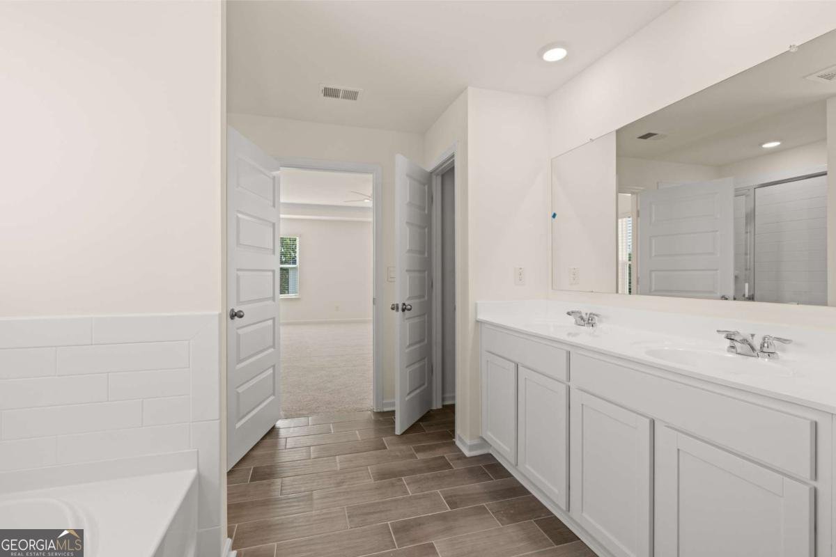 301 Sandy Oak Drive Loganville - 24