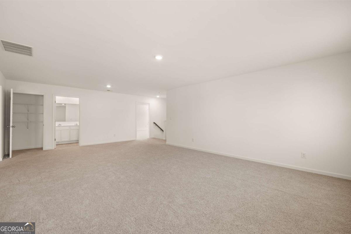 301 Sandy Oak Drive Loganville - 31