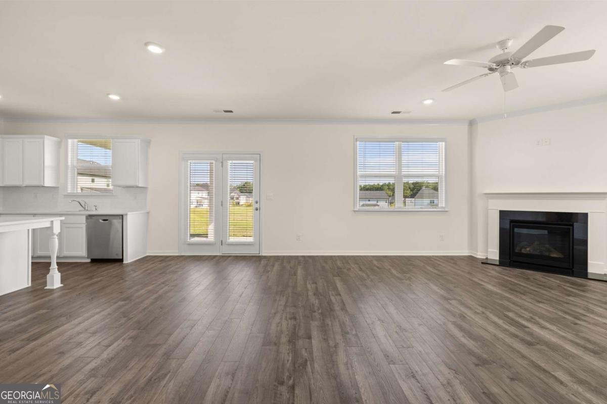 301 Sandy Oak Drive Loganville - 37