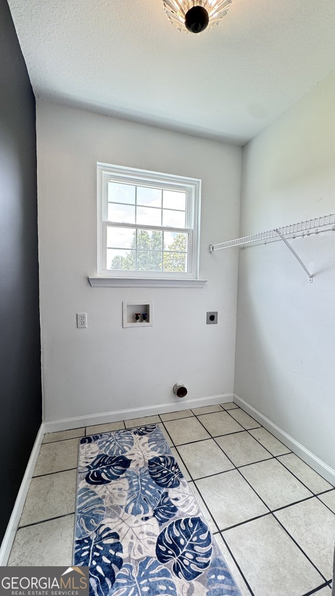 19 Laura Lane Ringgold - 28