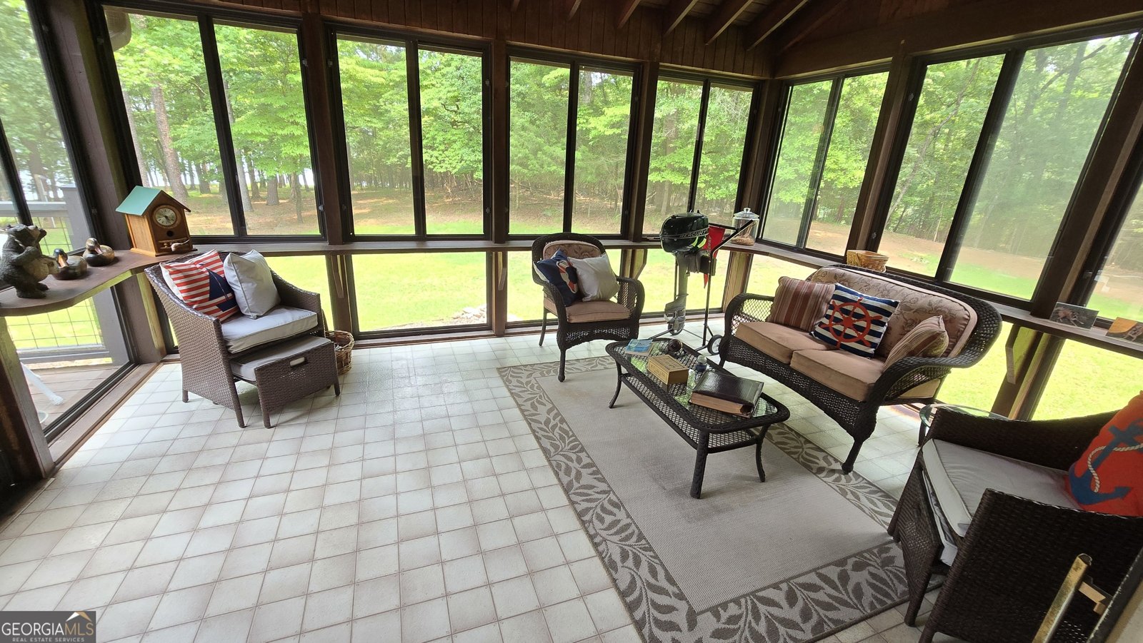 396 Greenleaf Drive Lavonia - 15