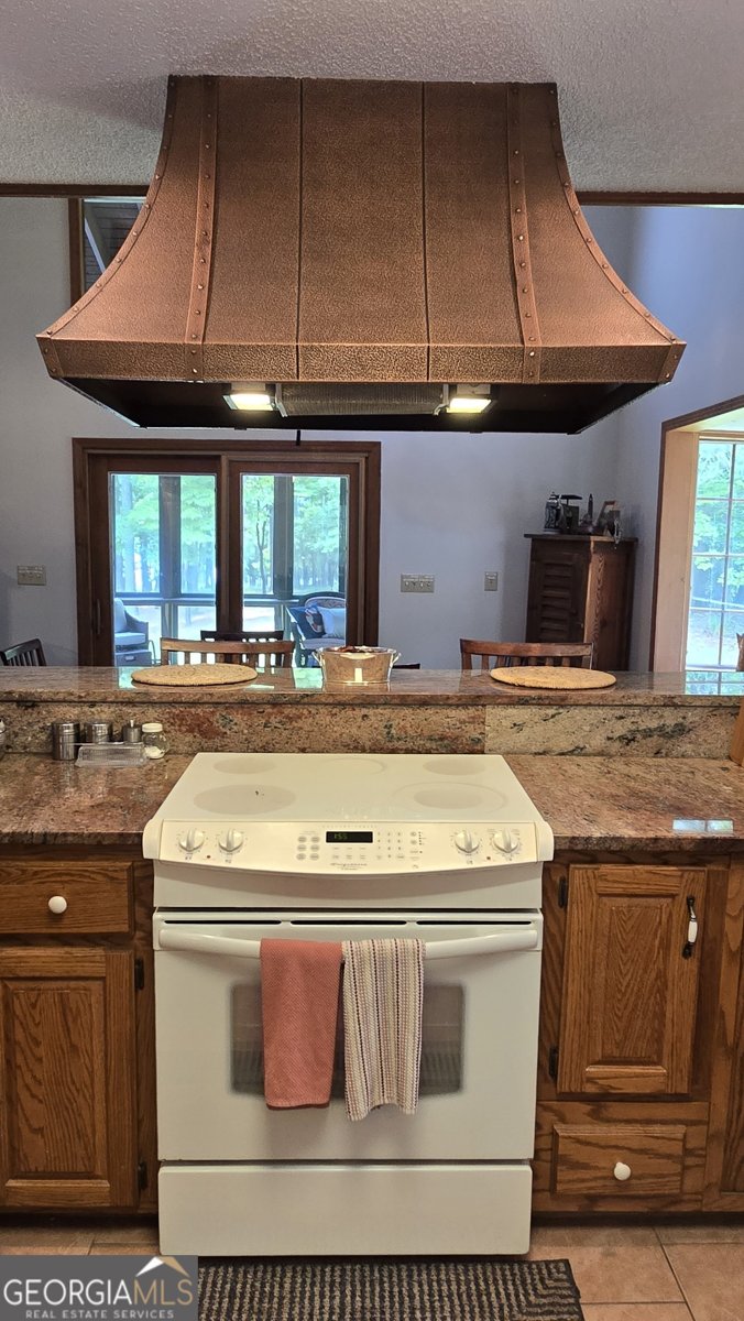 396 Greenleaf Drive Lavonia - 22