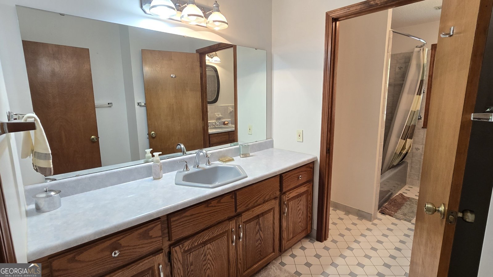 396 Greenleaf Drive Lavonia - 40