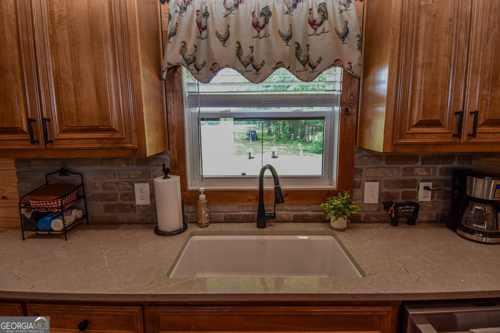 111 Possum Trot Road Barnesville - 75