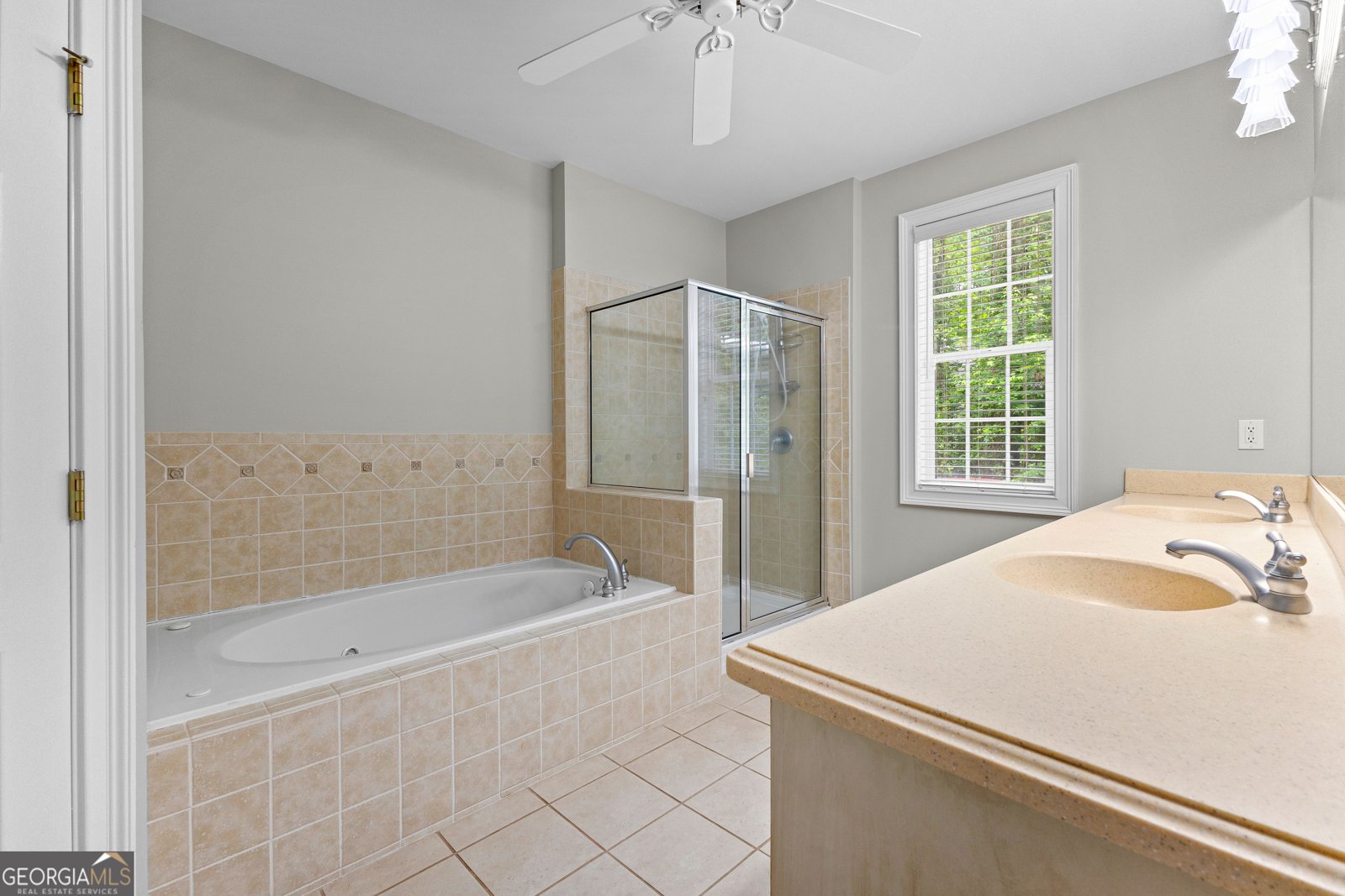 155 Carrolls Way Fayetteville - 37