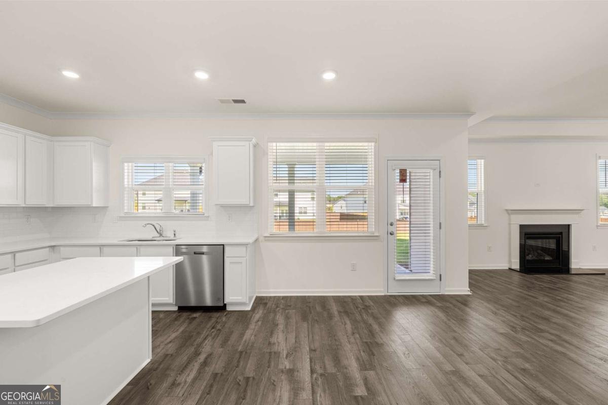 281 Sandy Oak Drive Loganville - 17