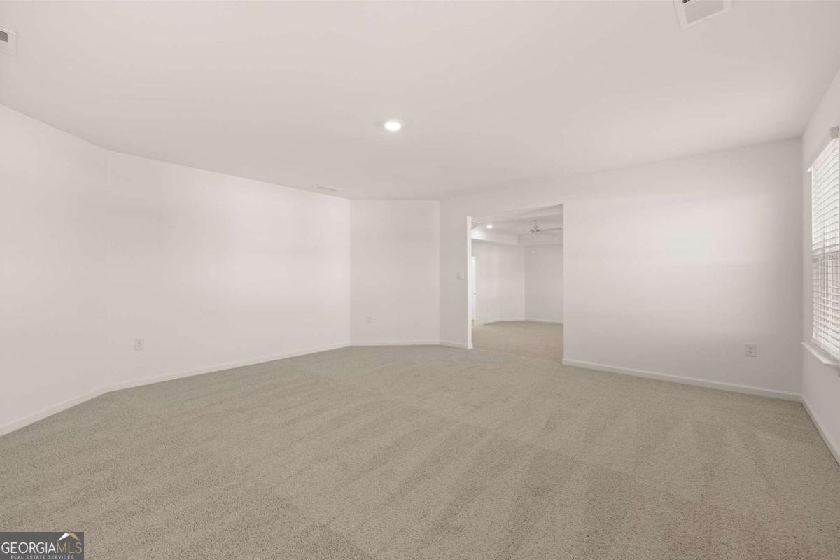 281 Sandy Oak Drive Loganville - 23