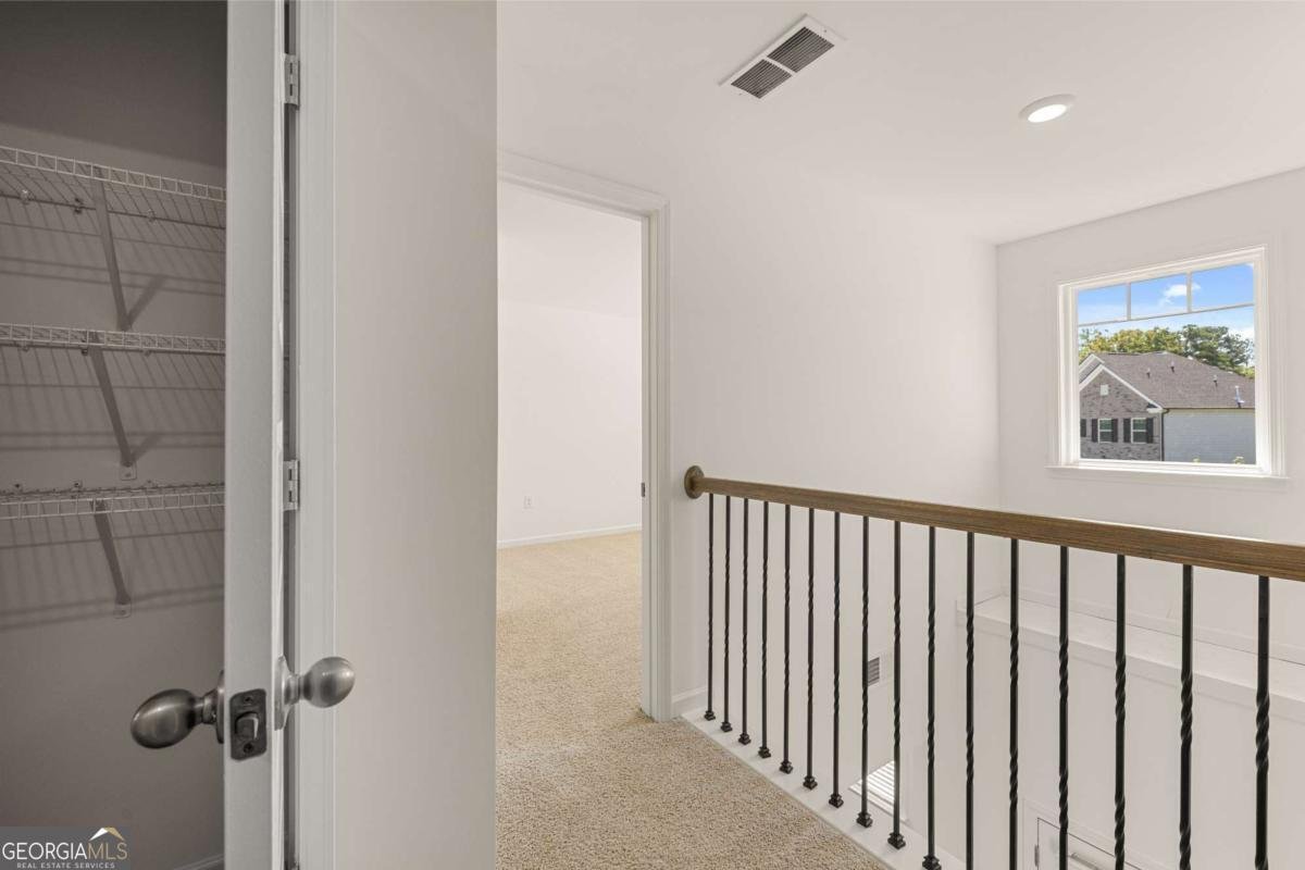 281 Sandy Oak Drive Loganville - 39