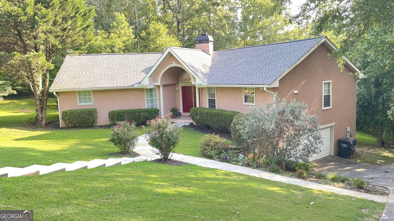 4221 Riverlake Way Snellville - 1