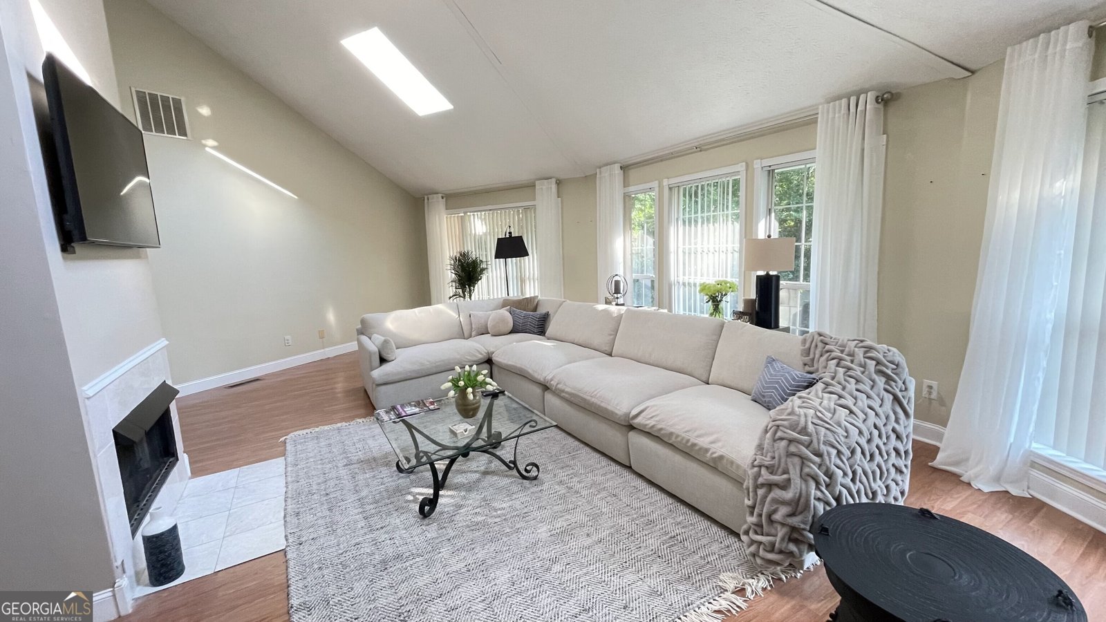 4221 Riverlake Way Snellville - 10