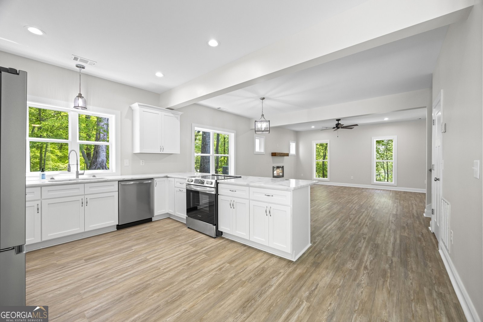 990 Rue Fleur De Lis Lavonia - 27