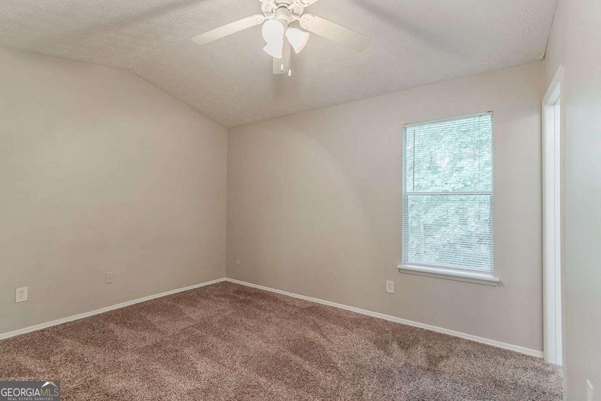 6114 Leverett Drive Lithonia - 19