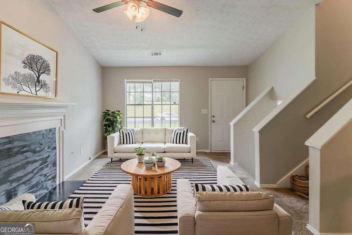 6114 Leverett Drive Lithonia - 5