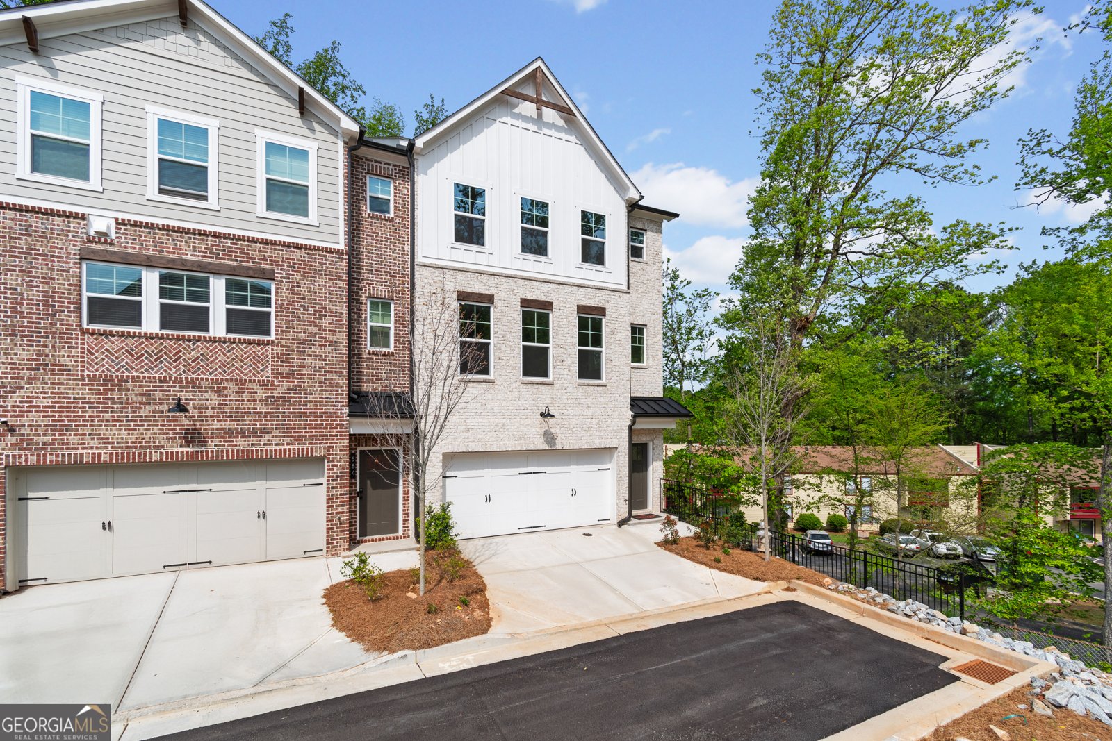 586 Avondale Park Circle Decatur - 1