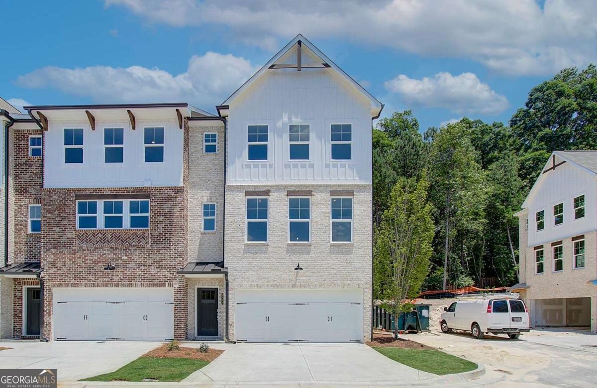 586 Avondale Park Circle Decatur - 2