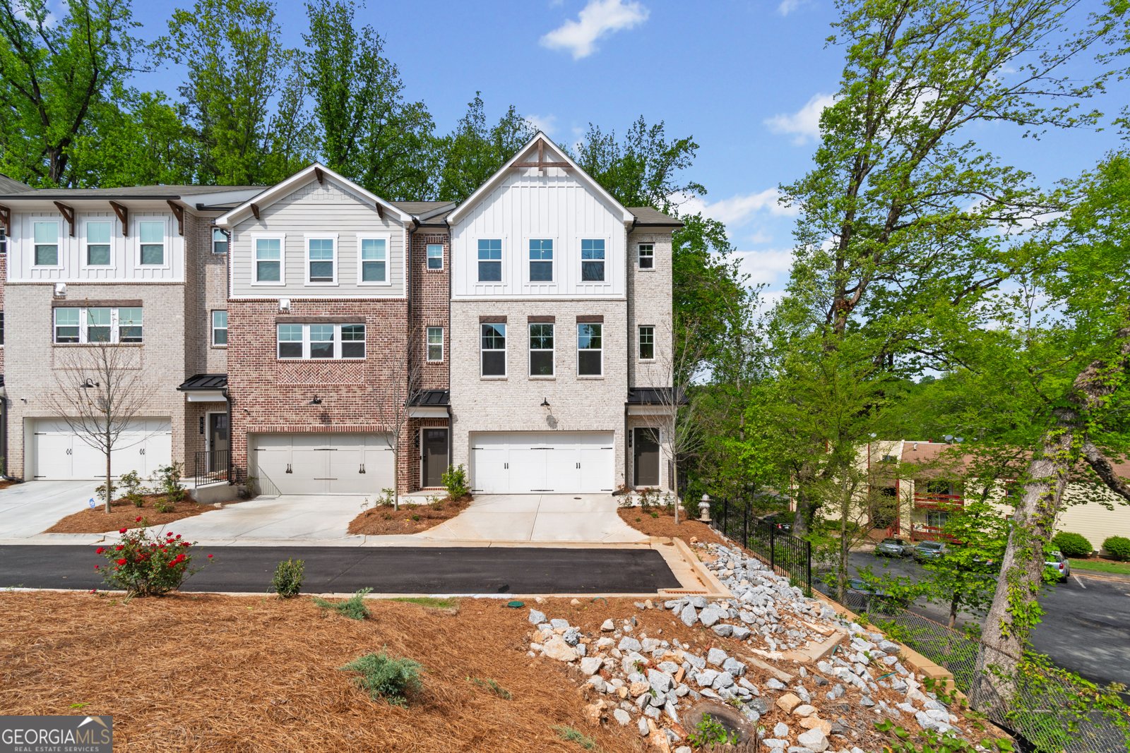 586 Avondale Park Circle Decatur - 3